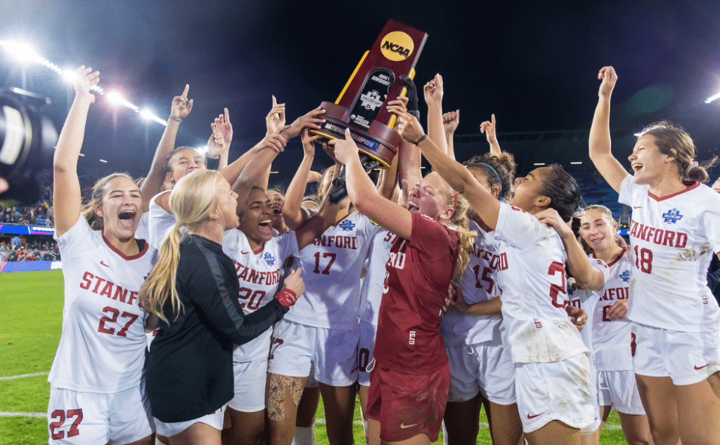 塔图姆凭借 塔图姆凭借