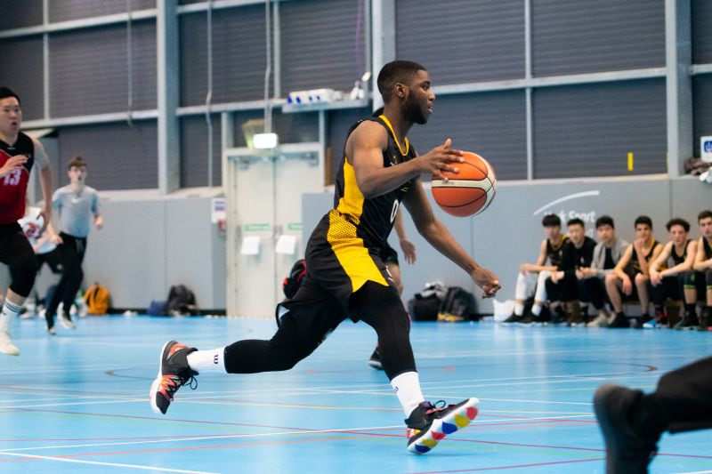 官宣！塞內加爾前鋒馬內轉會加盟拜仁慕尼黑.